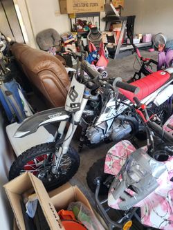 4 stroke apollo 125 dbx and a 110cc vitacci hawk quad