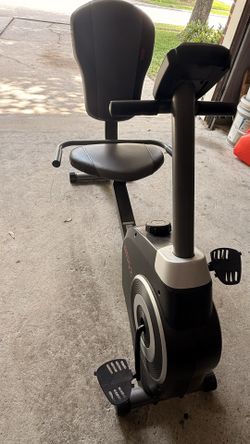 Weslo Pursuit G 3.1 Recumbent Exercise Bike with Tablet Holder and Inertia-Enhanced Flywheel