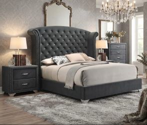 Upholstered Queen Wingback Bed Grey