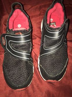 Boys k-Swiss size 11.5