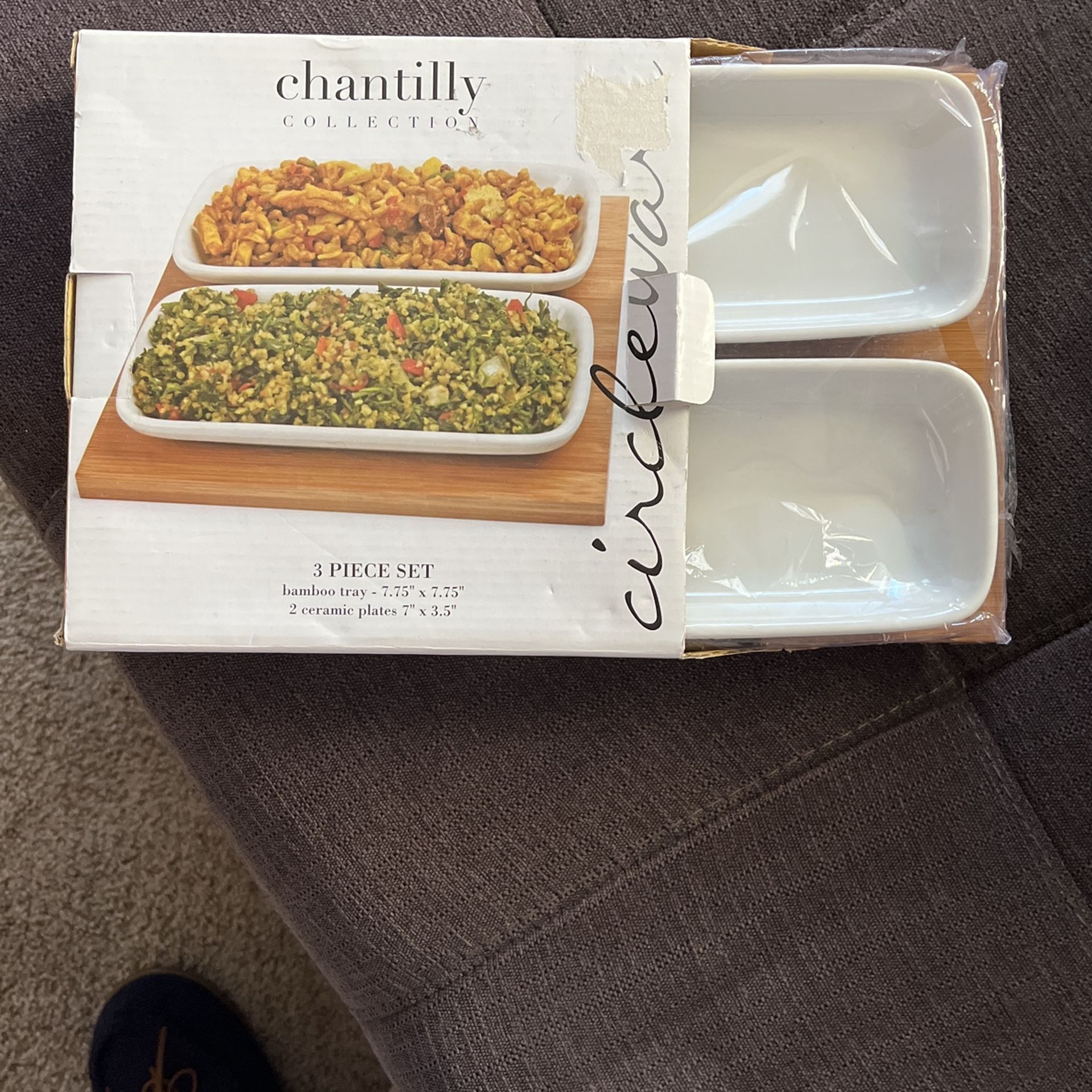 3 Piece Set Bambi Tray And 2 Ceramic Plates