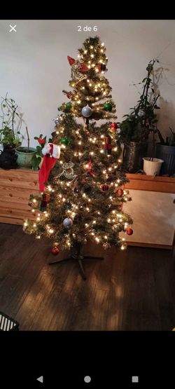 Árbol de navidad 6.5ft todo incluído