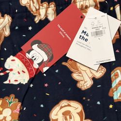 Old Navy X Disney Christmas Pajama Pants- Large