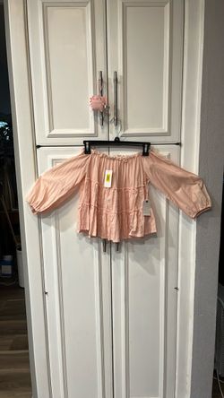 Girls clothing
