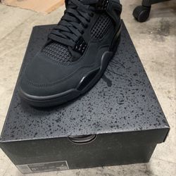Jordan 4 Black Cats
