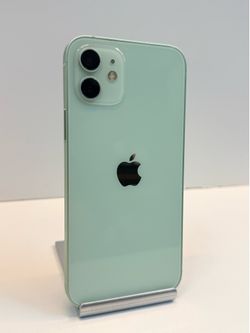 Apple iPhone 12 64gb. ( Unlocked Phone )