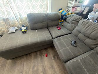 Couch Sectional