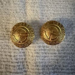 ST. JOHN Vintage 1990's Round Gold Logo Classic Statement Clip Earrings