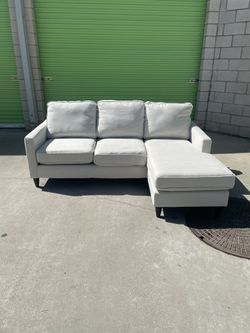 *Free Delivery* Modern Couch Sofa 3 Seater