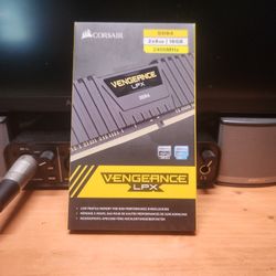 Corsair Vengeance LPX 2400mhz DDR4