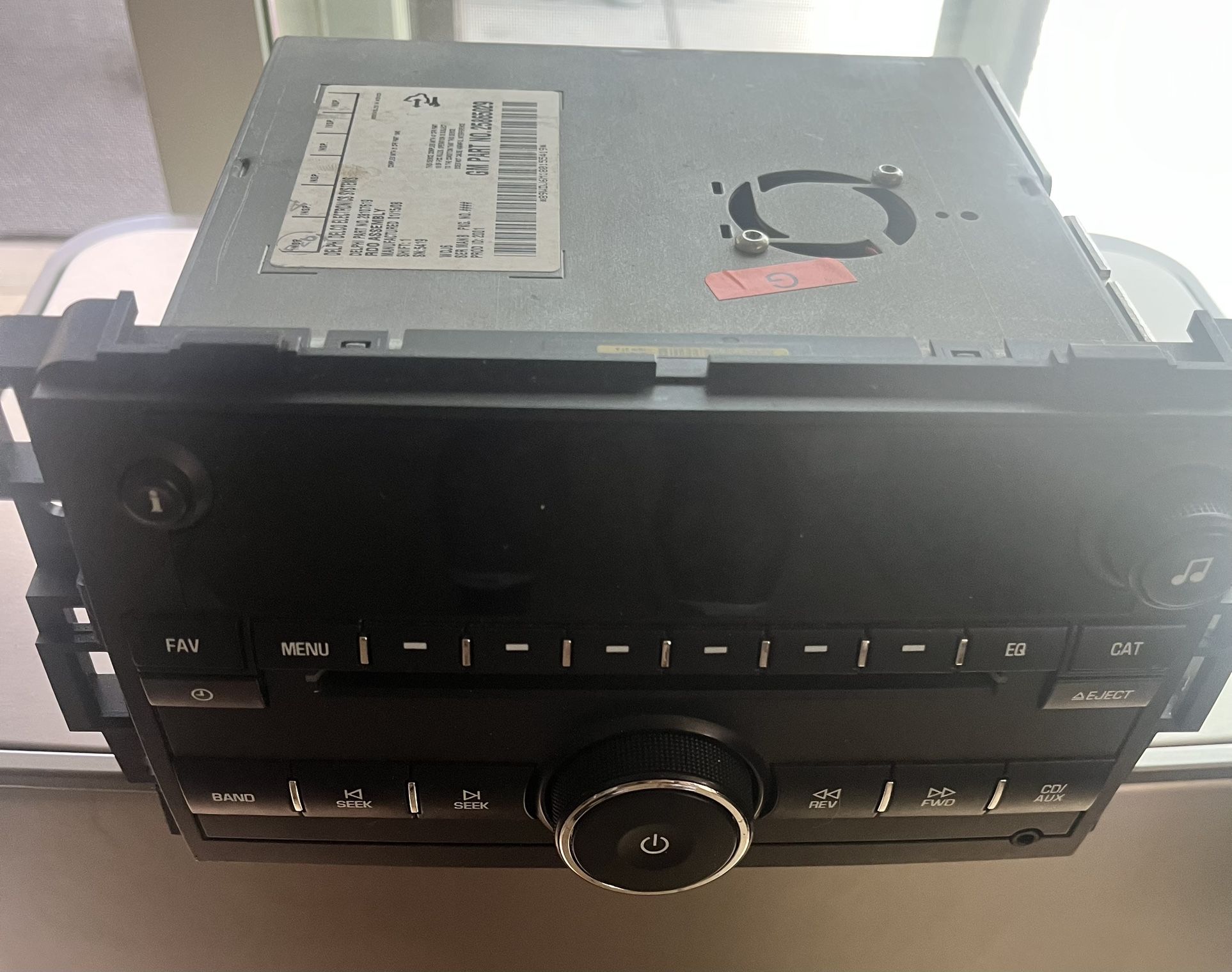 GM Chevrolet Silverado GMC Sierra Stock Radio 07-14