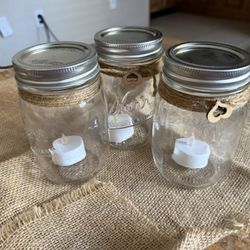 Rustic Wedding Decor Bundle – 22 Mason Jar Lanterns + Burlap Runners 