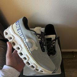 On Cloud Monster 2 Size 11