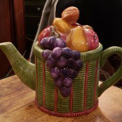 Cook's club fruit theme teapot