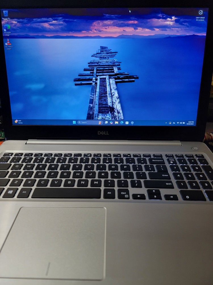 Dell Latitude 5500 Laptop