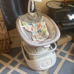 Graco Baby Swing 