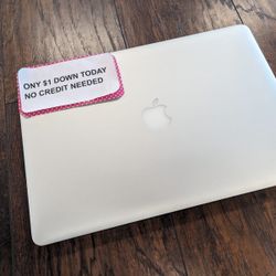Apple MacBook Pro 15 Inch Late 2013 Laptop - PAYMENTS AVAILABLE With $1 DOWN - NO CREDIT NEEDED