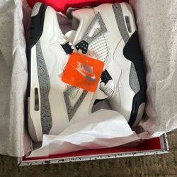 Jordan 4s White Cement🔥✅