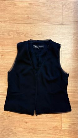 ZARA Black Tailored Vest – Size M