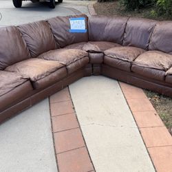 Free Couch In Poway