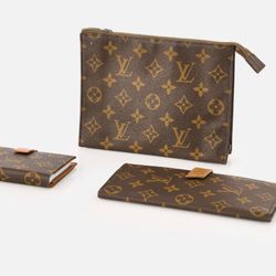 Ultra Rare Authentic Vintage LOUIS VUITTON Saks Fifth Avenue 26 LV Monogram Clutch Purse Cosmetic Bag