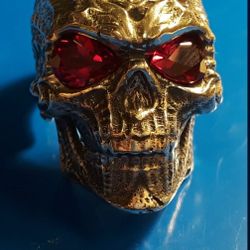 Men's Size 10 Hand Crafted Sterling Silver .925 Skull Ring