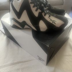 Reebok Kamikaze Size 10 