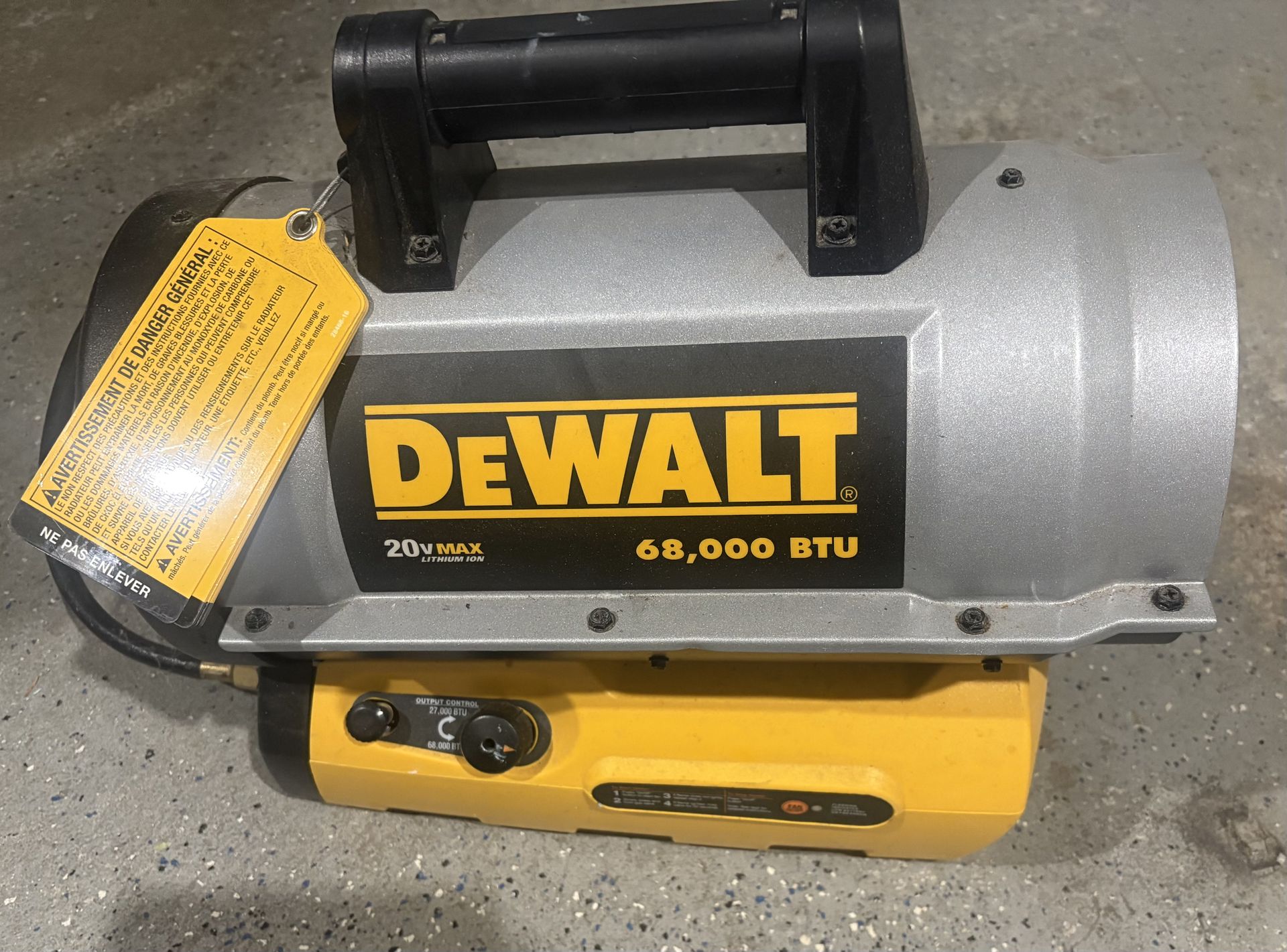 DEWALT 68,000 BTU Cordless Portable Forced Air Propane Heater