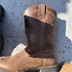 Girls /womens Ariat Boots 👢 6b