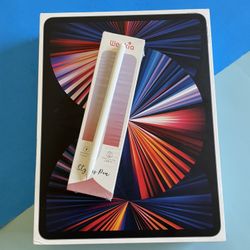 Apple iPad Pro 12.9” 5th Generation (2021 - M1 Chip) 2TB With Pen & Keyboard Case 