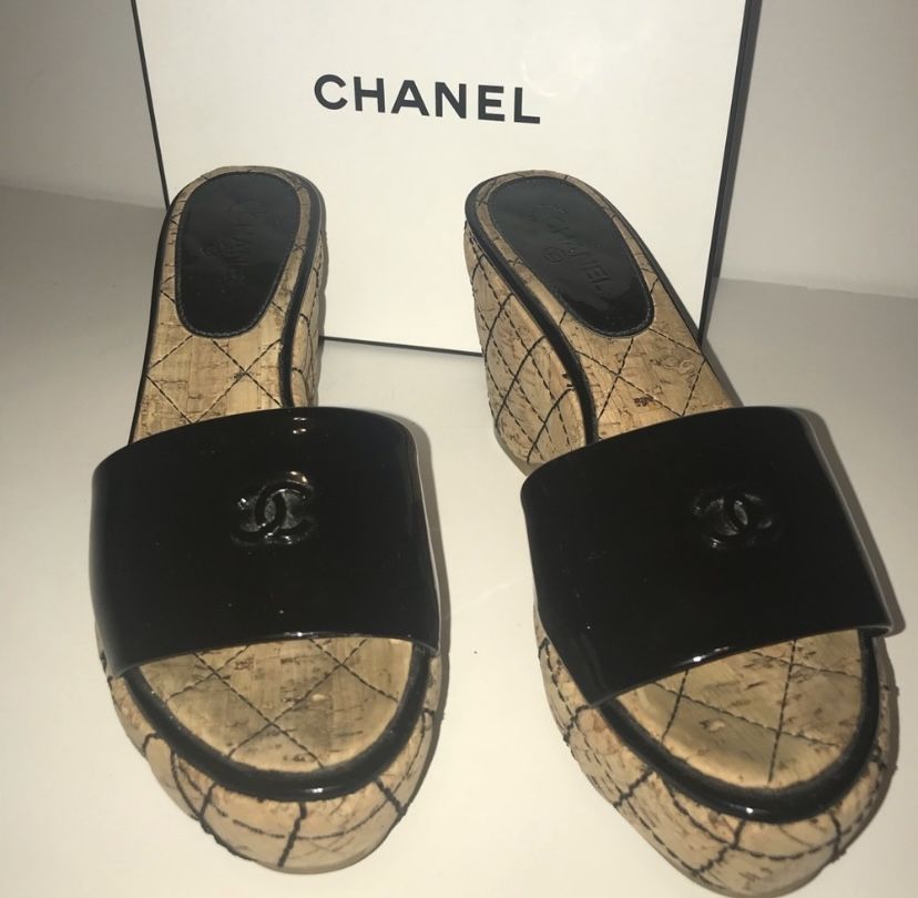 Authentic Patent Cork Quilted CC Logo Wedges ♥️Rare Find♥️,New Products : American Fashion Style Bags On Sale