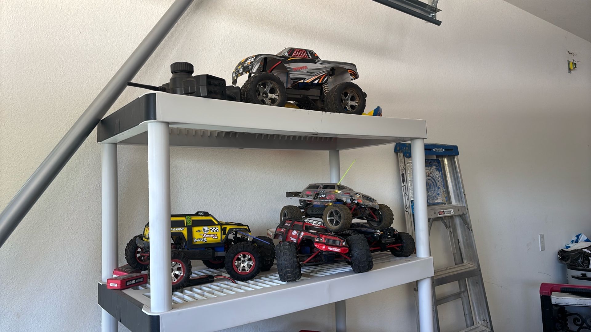 16 Scale E Revo Make Offer