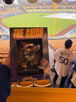 The catch bobblehead