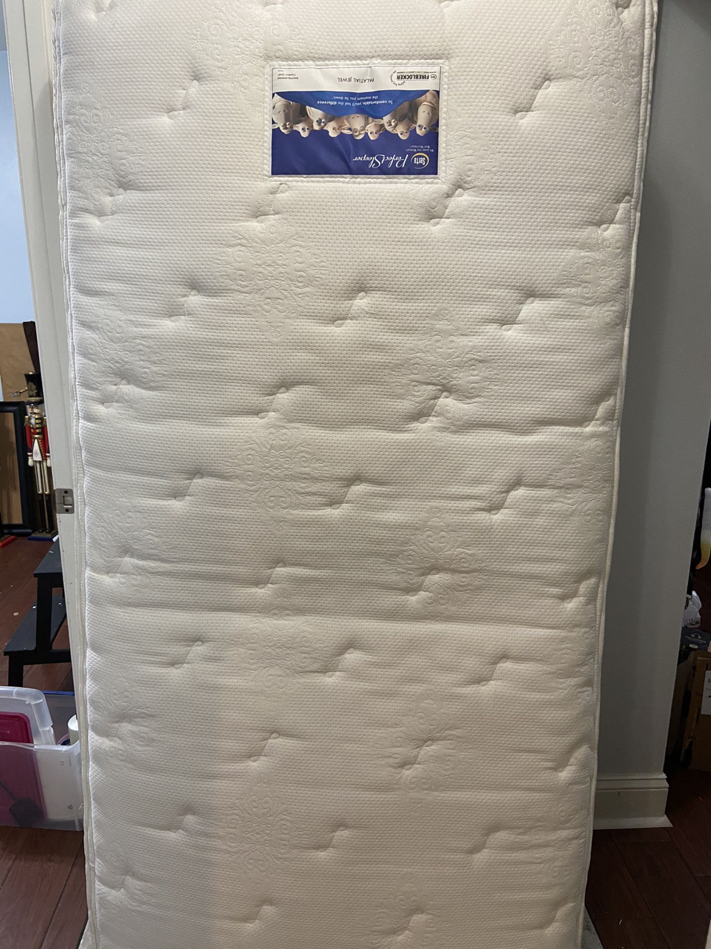 Twin size mattress