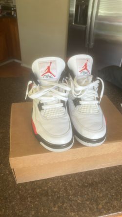 Jordan 4