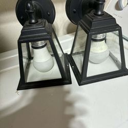 Light Fixtures 