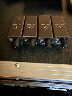 4 Behringer PM1 In Ear Monitors