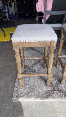Set of three bar stools