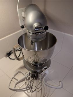 Silver Kitchen Aid Mixer
