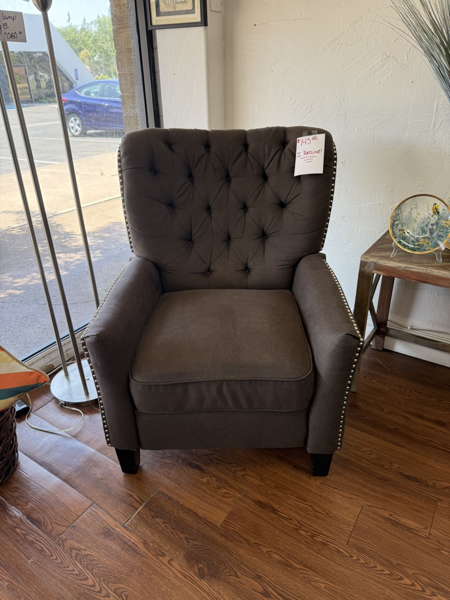 Recliner Chair .