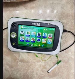 LeapFrog LeapPad Ultimate  (for Kids To Learn!)