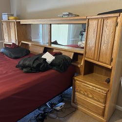 Oak King Headboard With Nightstands High-Quality