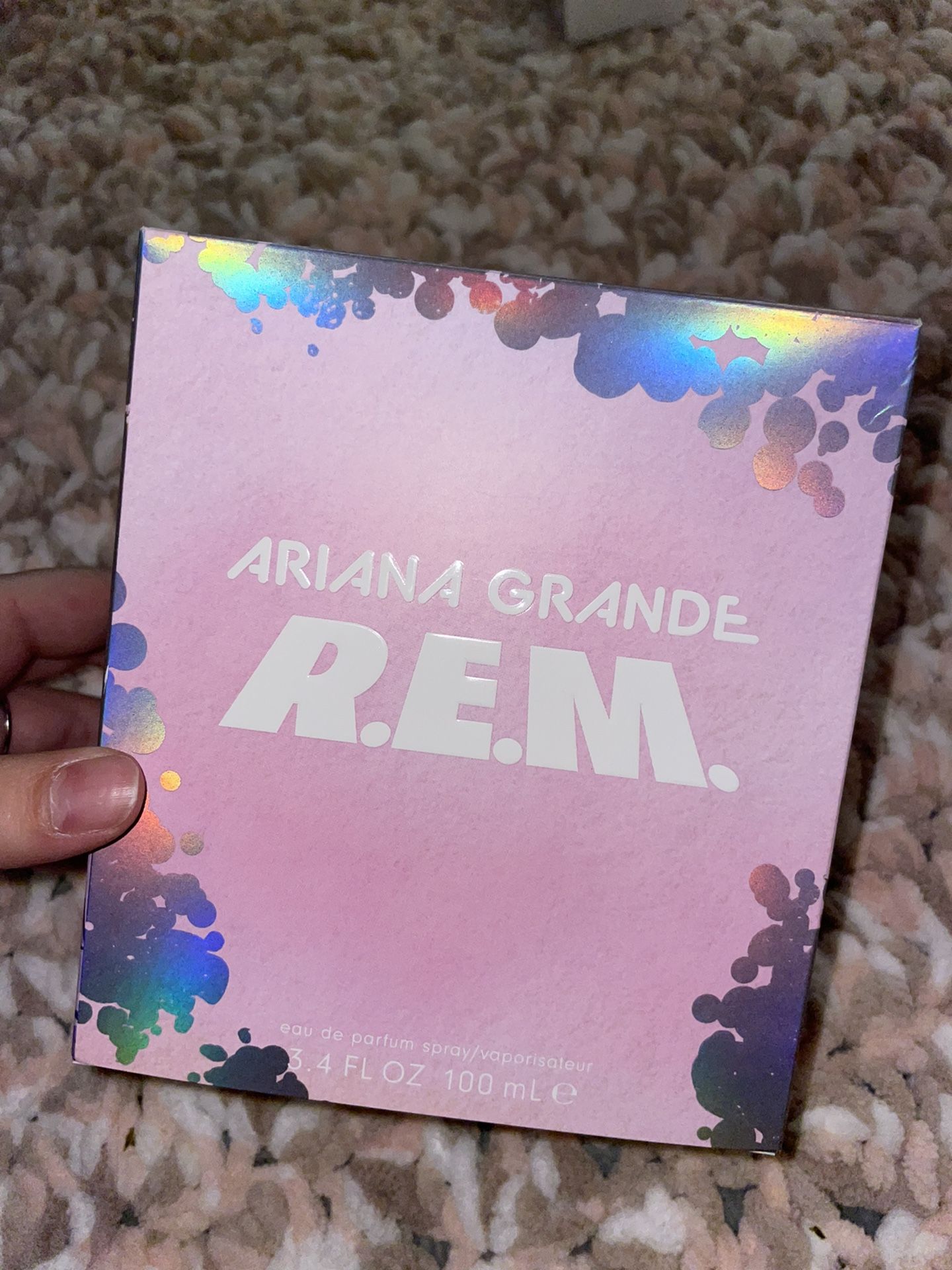 REM Ariana Grande Perfume 