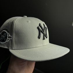 New York Yankees Gray/Sky Blue UV 100th Anniversary Side Patch Fitted Hat