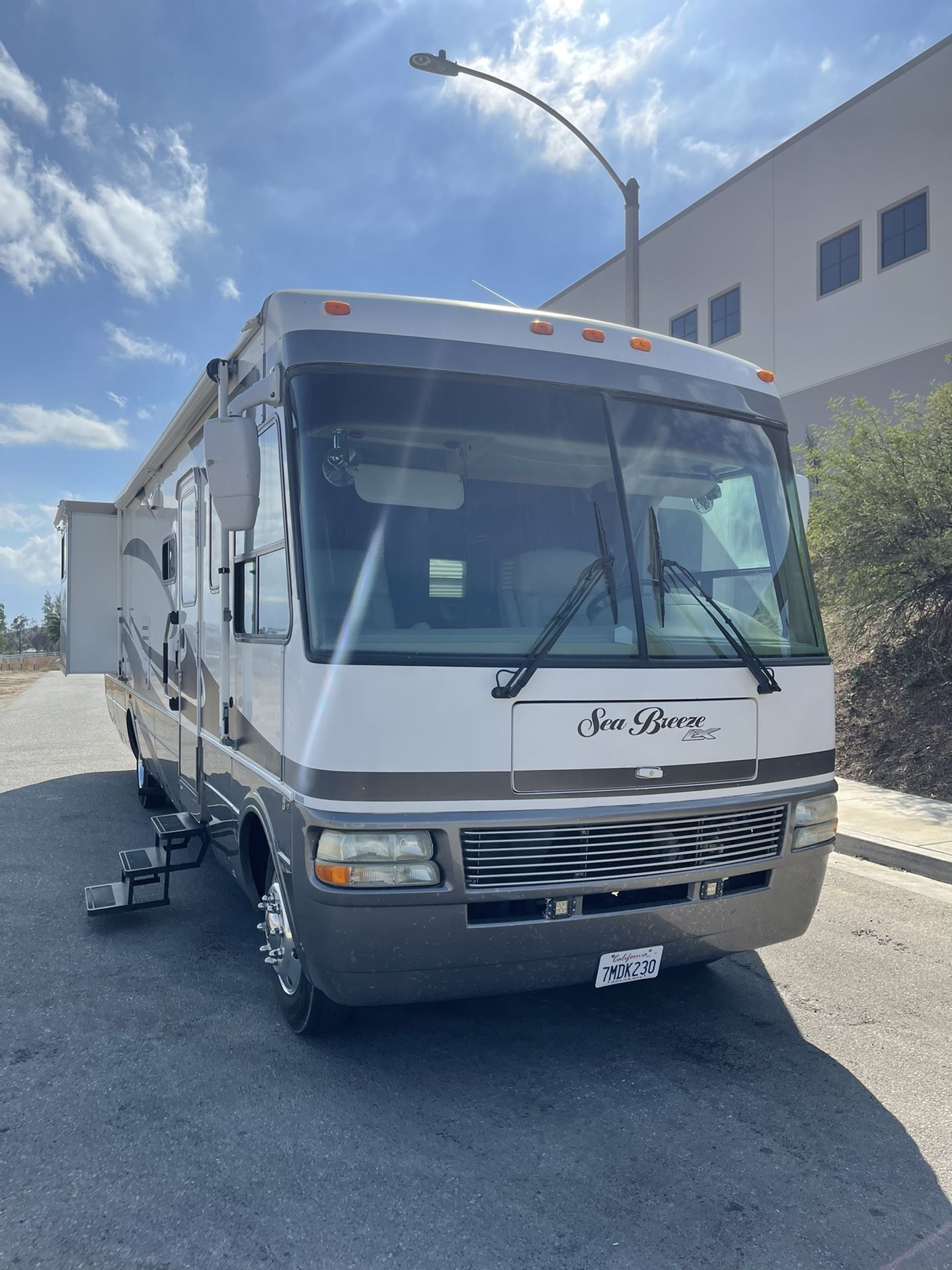 06 national rv 36 class a motorhome workhorse clean for sale in