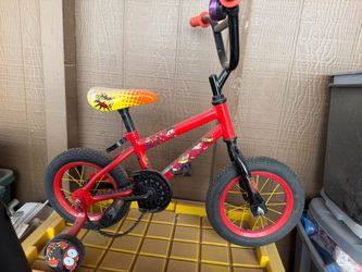 Kids Red BMX-Style Bike with Training Wheels