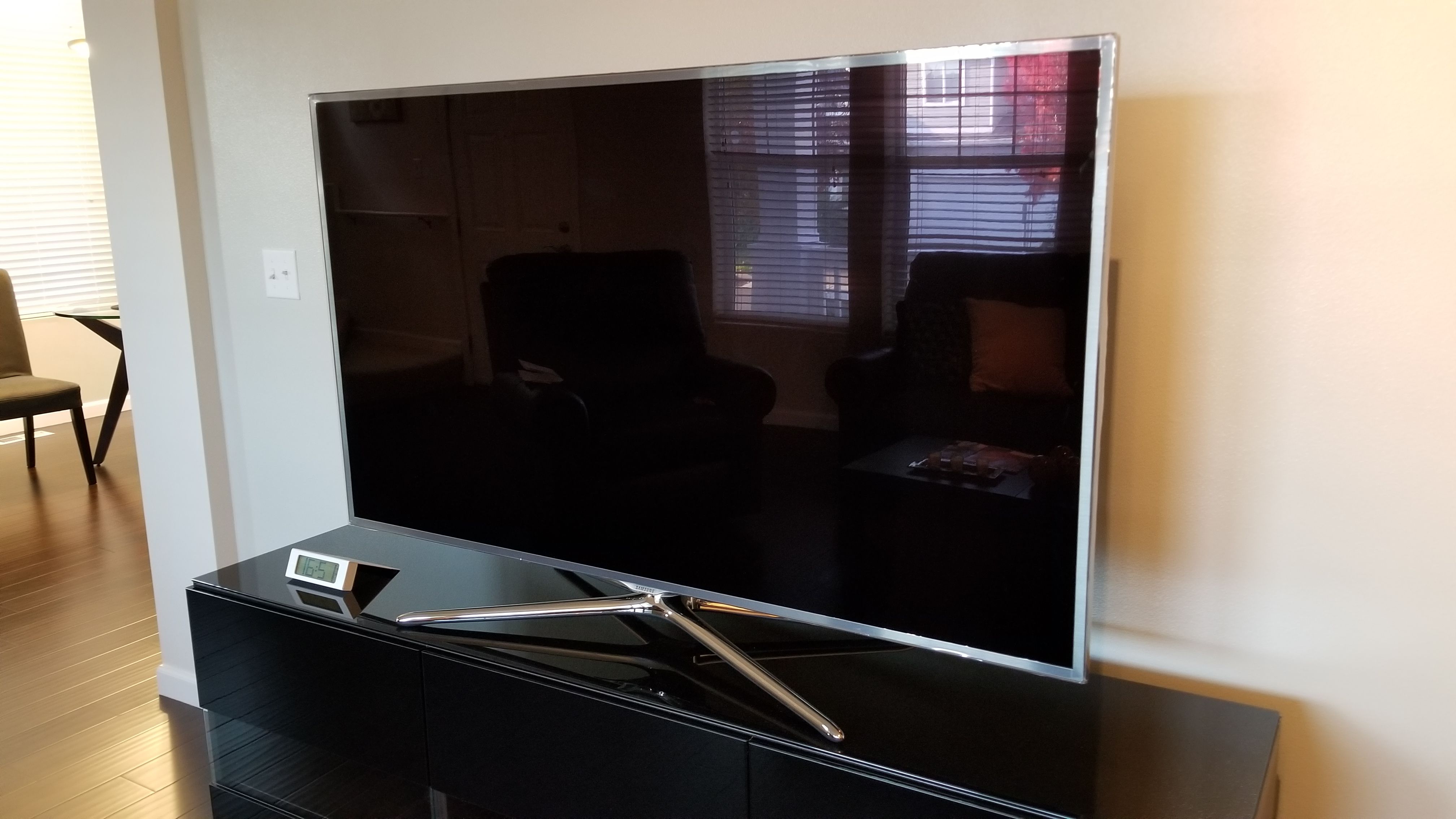 Samsung UN60F7050AF 60 inch Smart HDTV 1080p w Full 3D TV