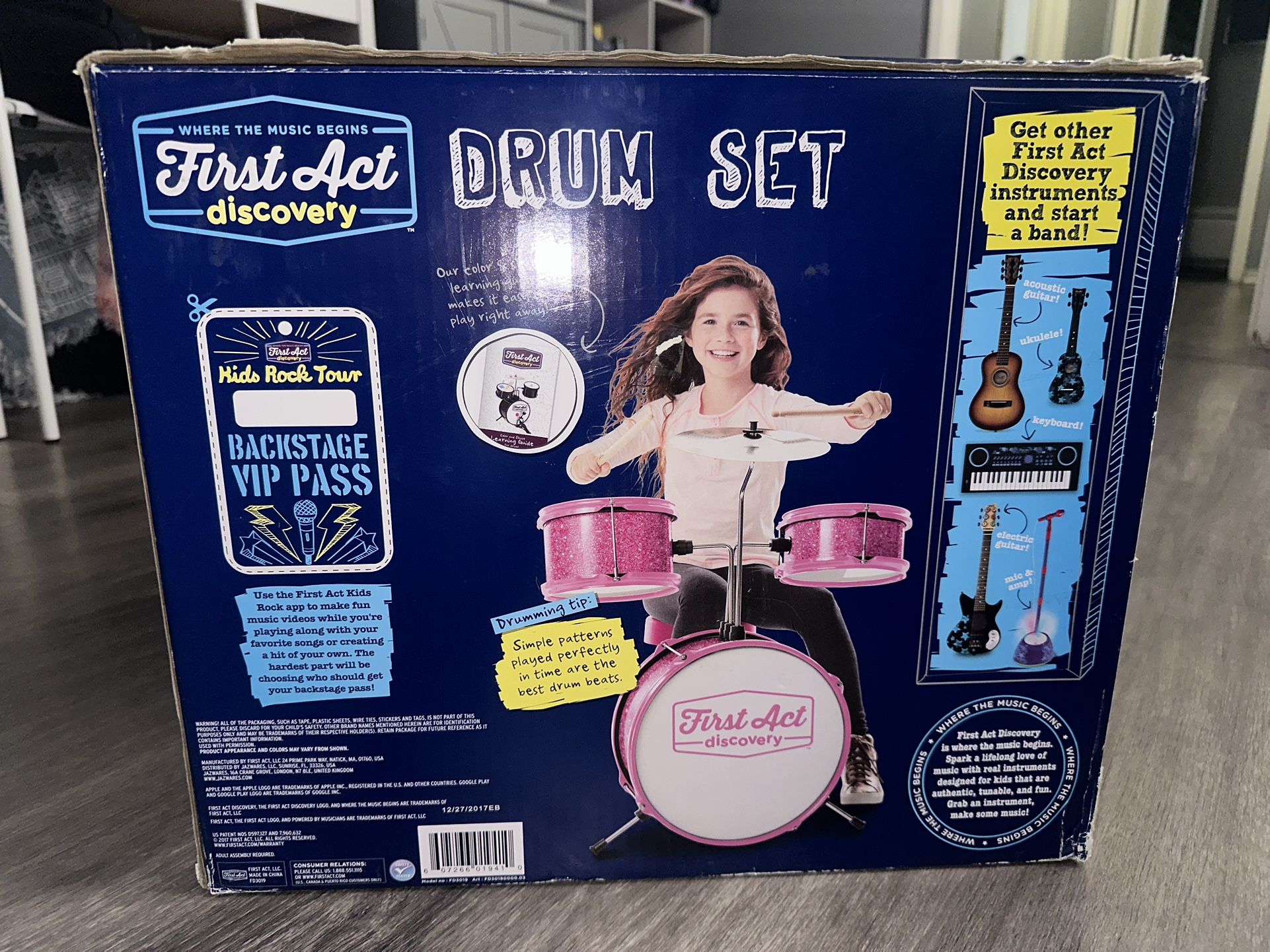 First Act Discovery Drum Set