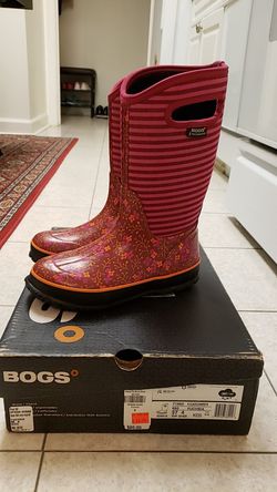 Girl's boots