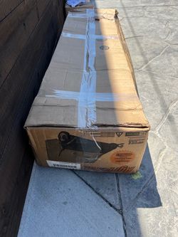 New Agri-Fab 52” HD LAWNSEEPER asking $170